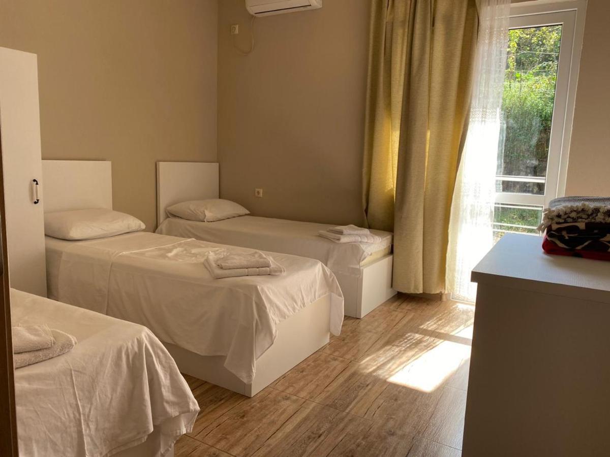 Nira Hotel Gonio المظهر الخارجي الصورة