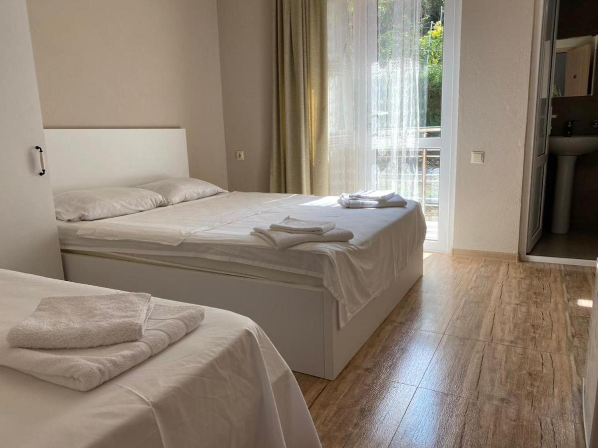 Nira Hotel Gonio المظهر الخارجي الصورة
