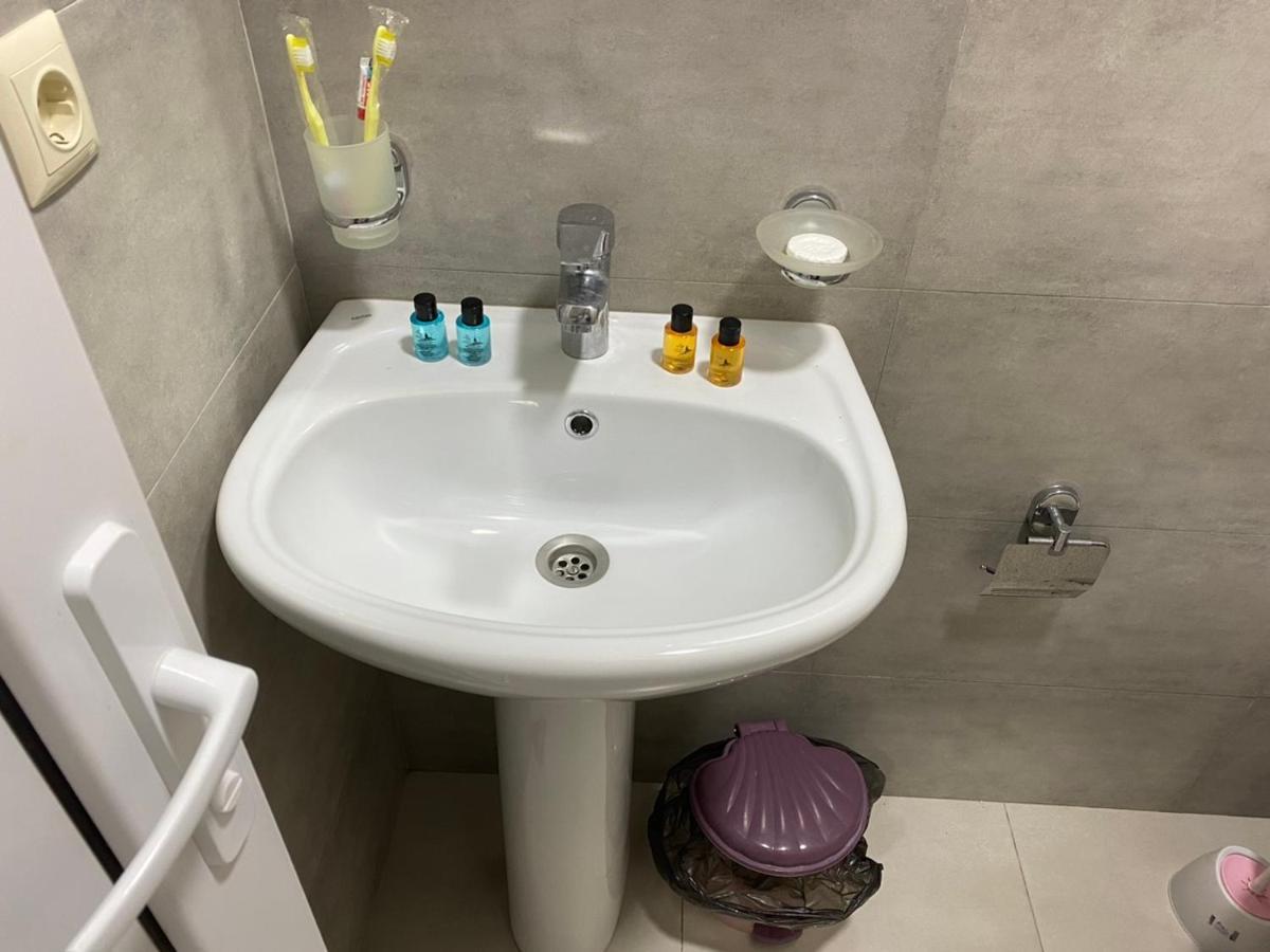 Nira Hotel Gonio المظهر الخارجي الصورة
